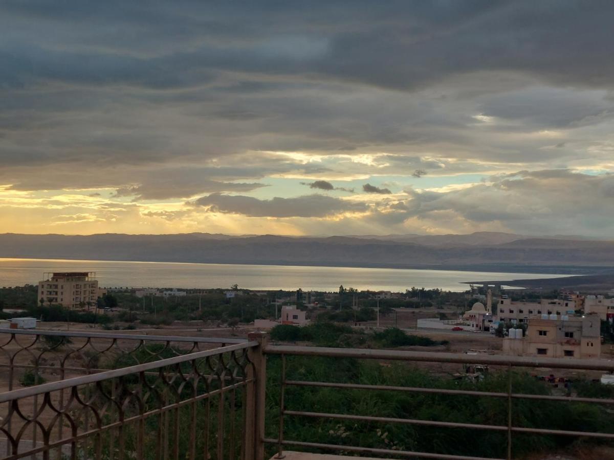 شقة ثارا العقارية Sweimeh المظهر الخارجي الصورة